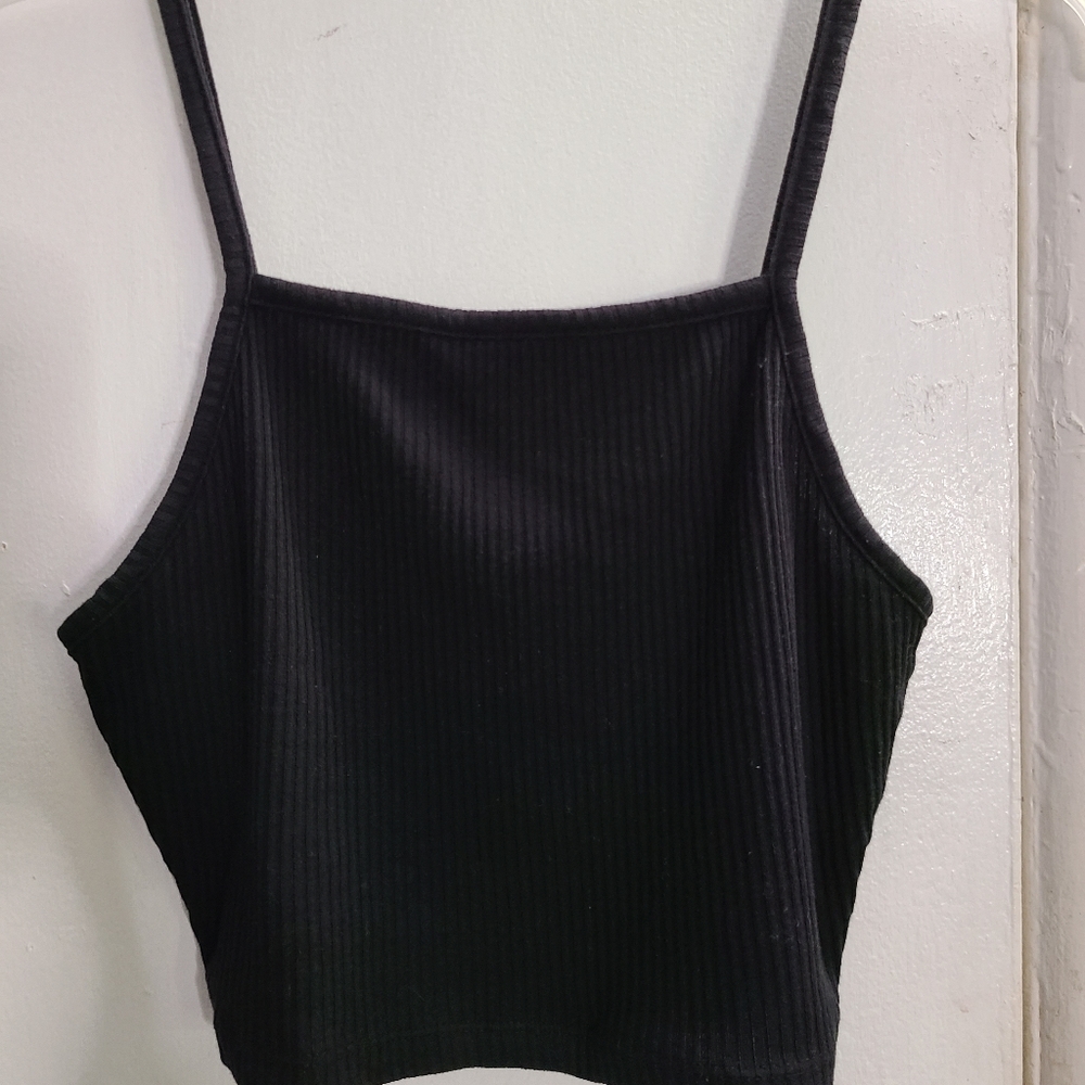 Black crop top